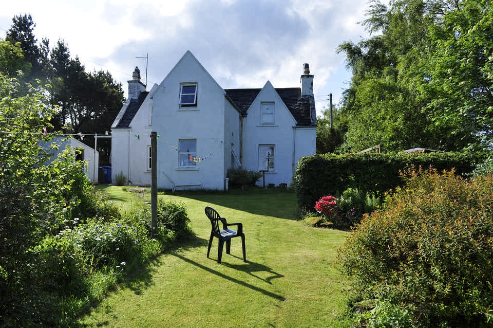 B&B Breakish Garden